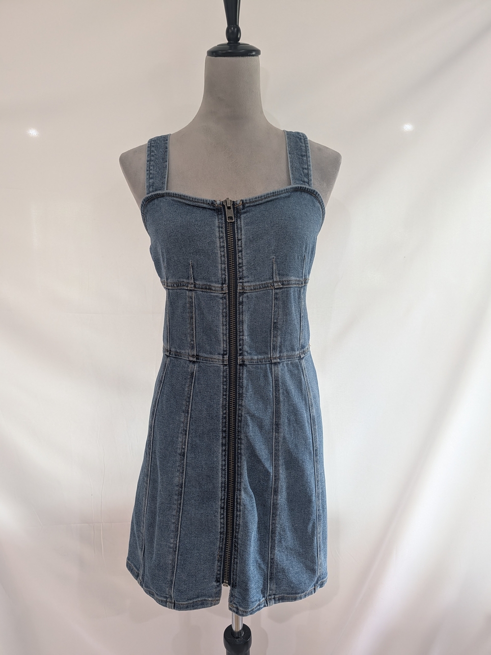 Tinseltown Light Blue Zip-Front Denim Overall Dress - Picture 2 of 7